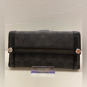 Authentic!!Gucci long Wallet Monogram black Luxury